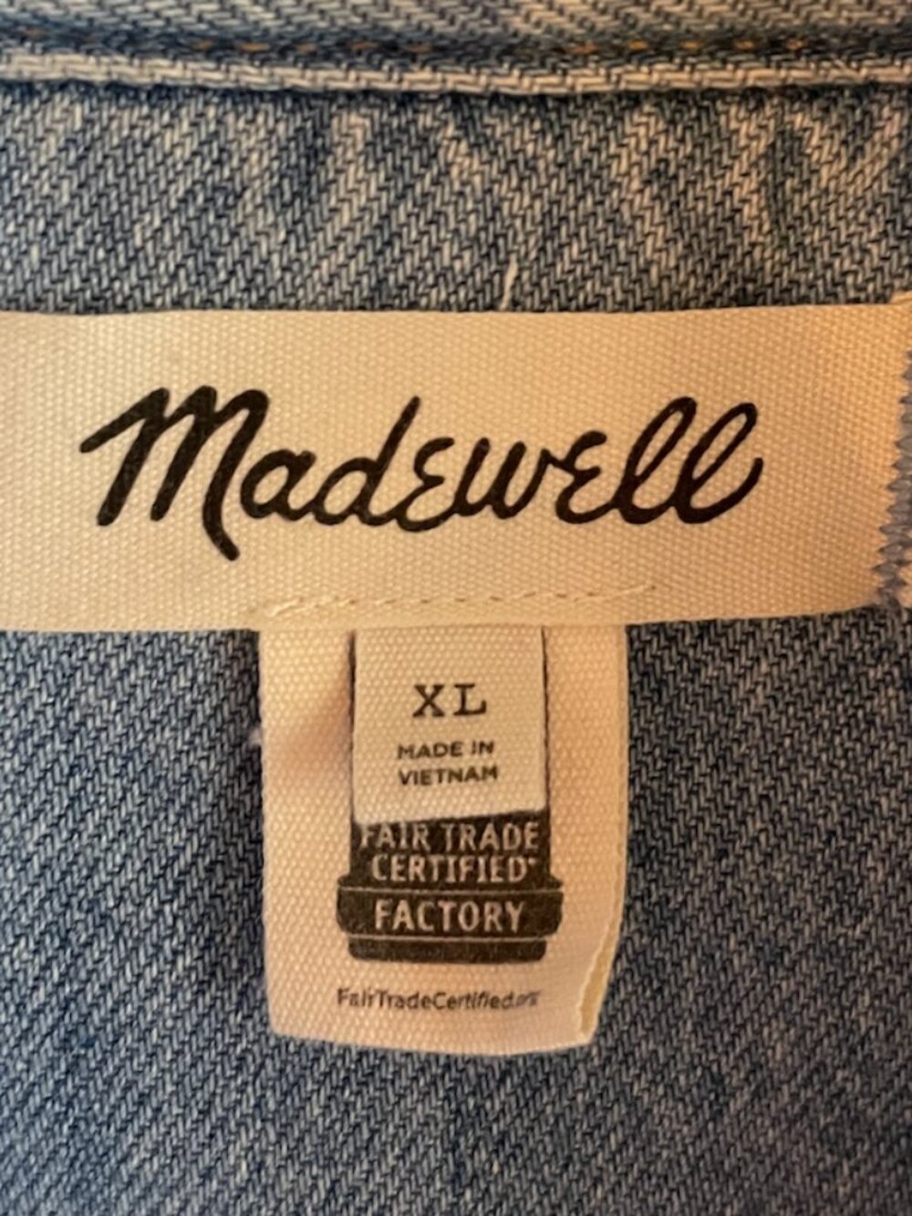 Madewell Light Wash Cropped Denim Jacket - XL - Picture 3 of 3